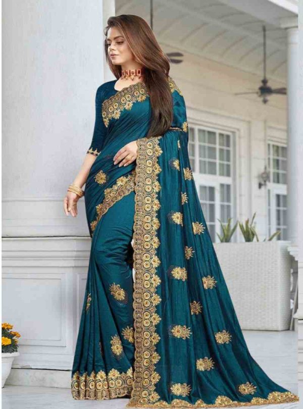 ইন্ডিয়ান বিচিত্রা সিল্কের প্রিমিয়াম এমব্রয়ডারি করা শাড়ি