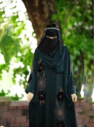 প্রিমিয়াম জাফরান ফ্যাব্রিক কাপড়ের বোরকা